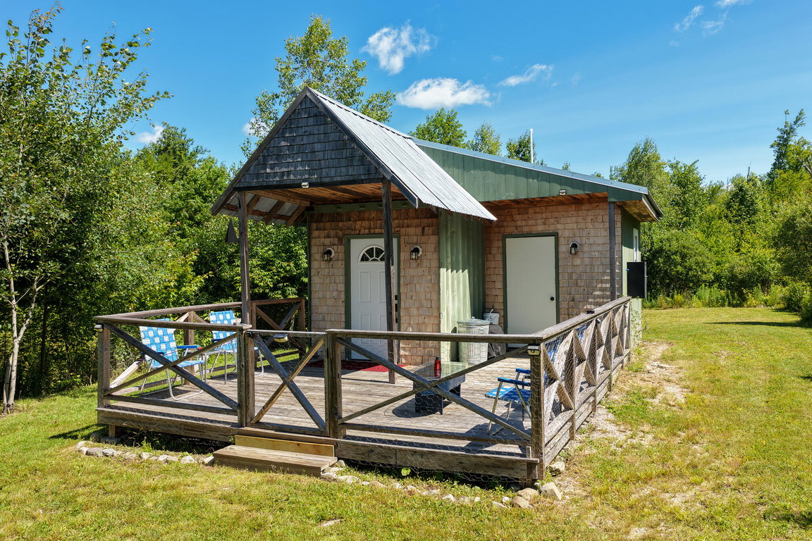 1212 Long Ridge Road Burlington