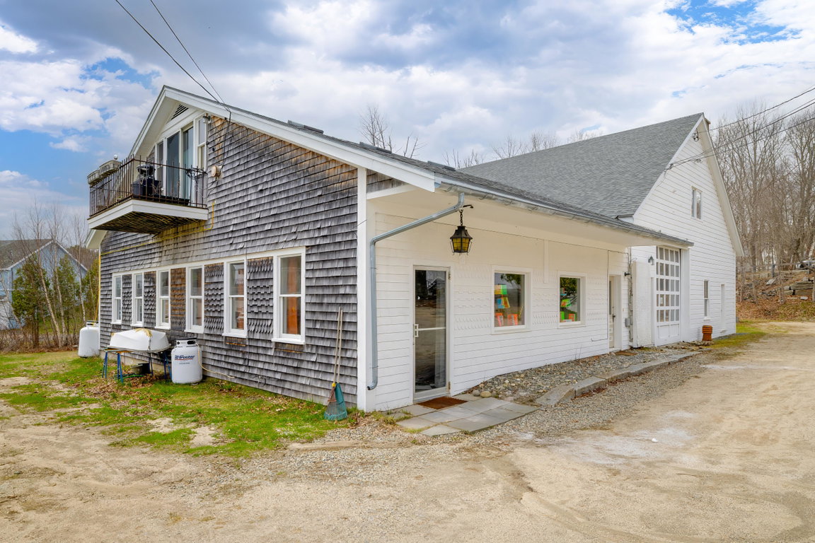 16-33-37 Water Street-DTP