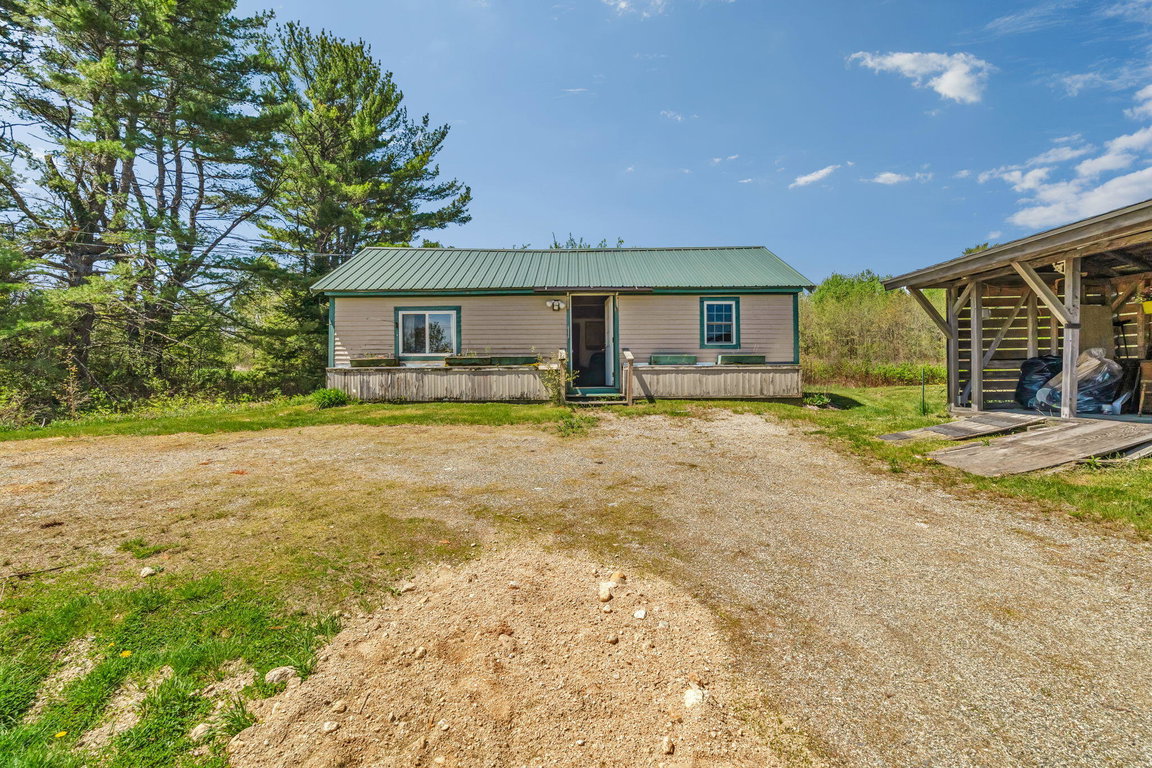 18-web-or-mls-137-w-franklin-rd