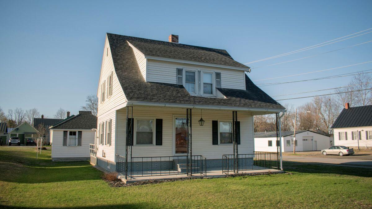 22 Jewett Street Skowhegan