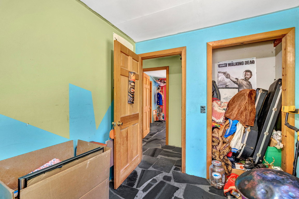 5-web-or-mls-26-wolf-cove-rd