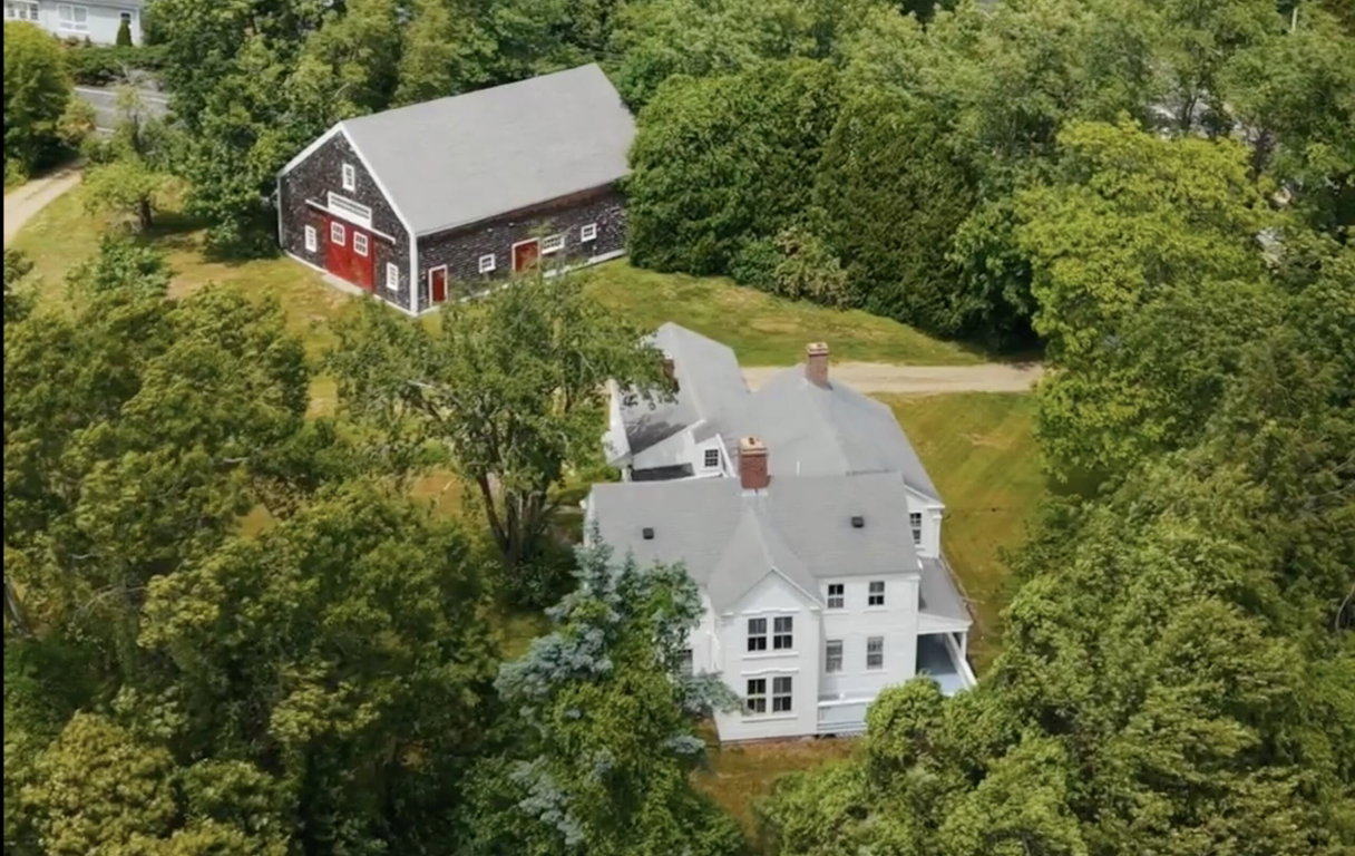 1 River Road Kennebunkport