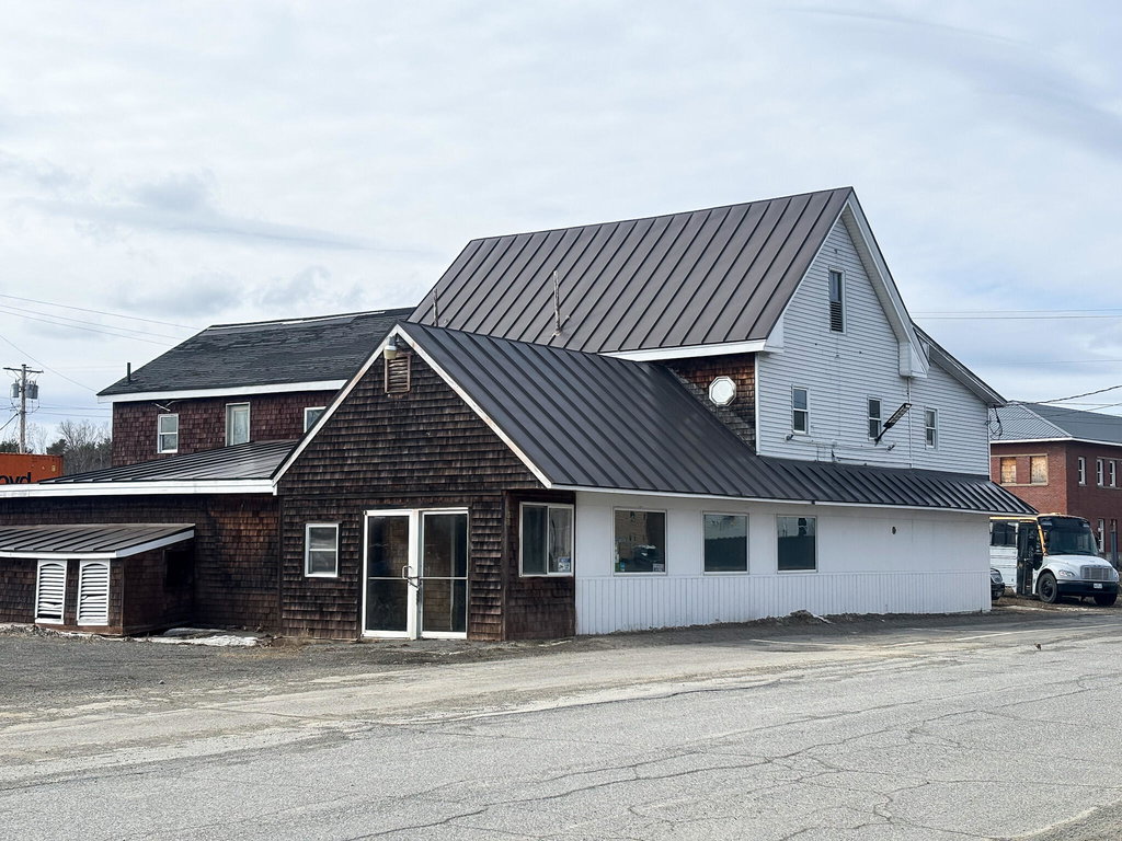 68 Railroad Avenue Brownville