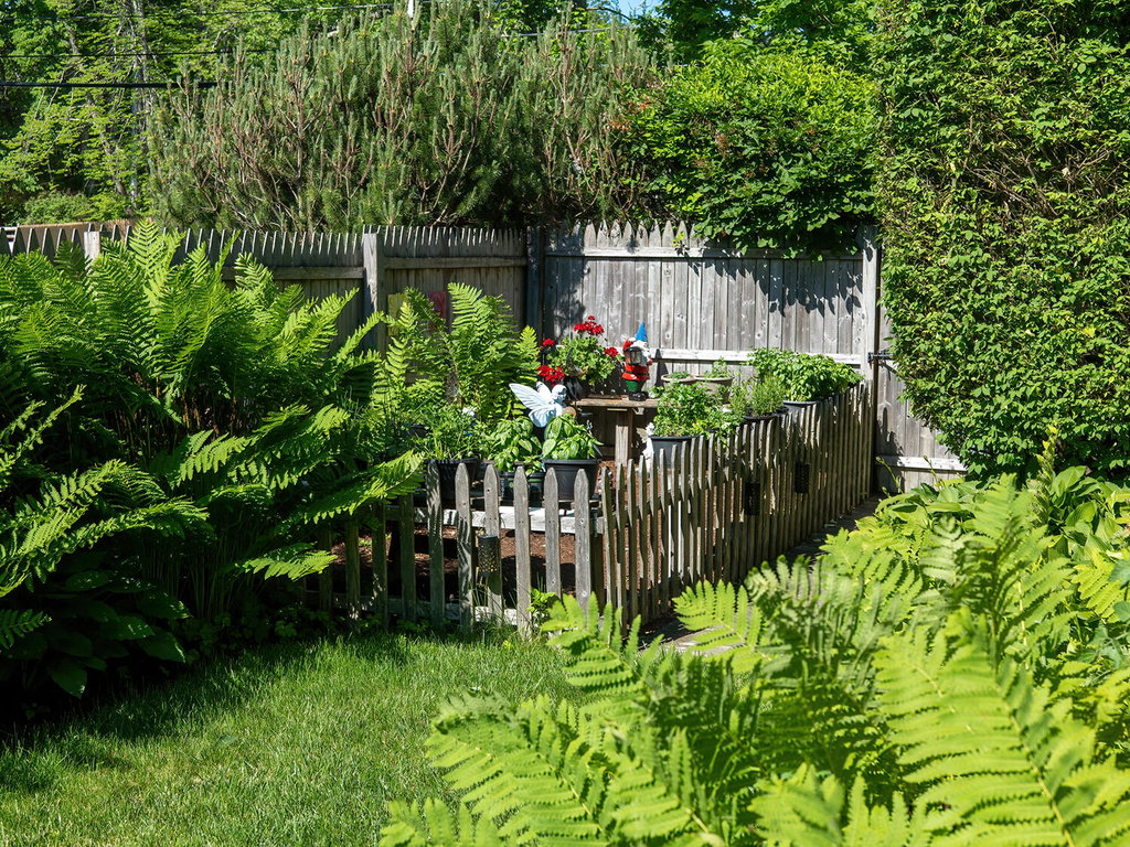 44-Herb Garden (91)