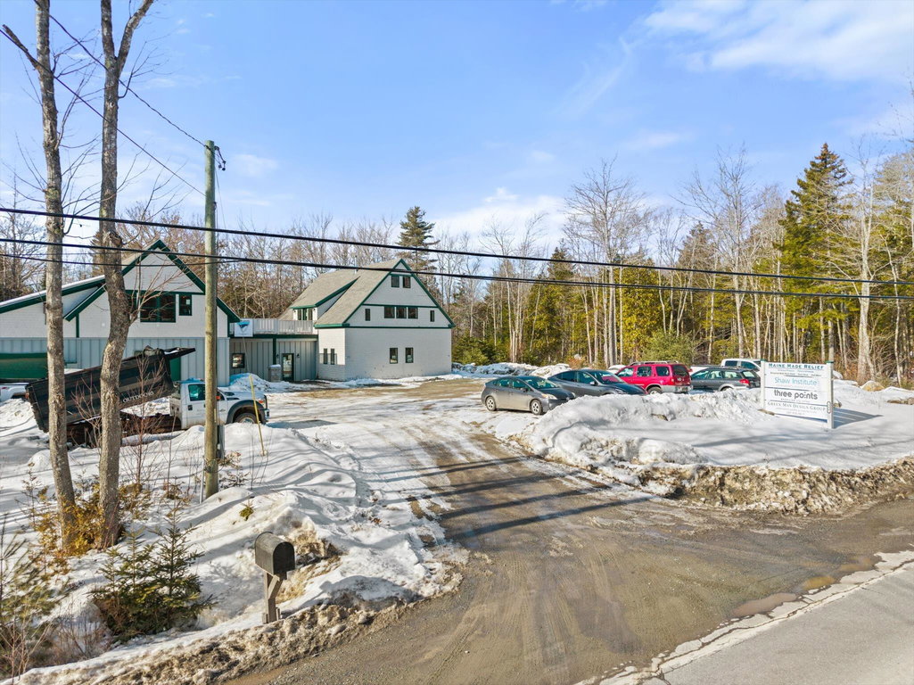 18-380 Ellsworth Rd