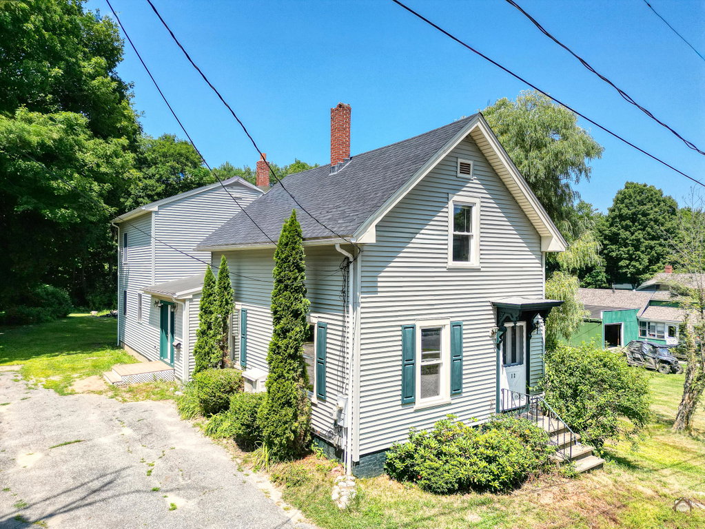 12 Upper Myrtle Street Mechanic Falls