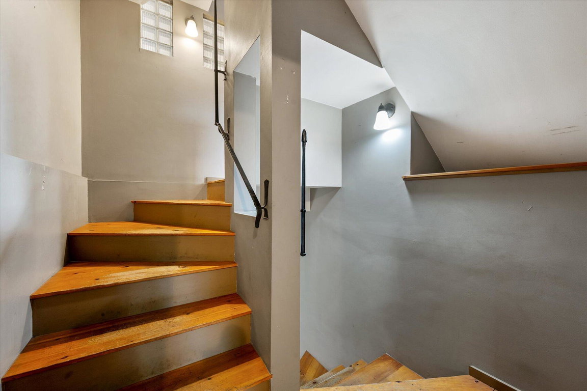 Stairs to Main Floor