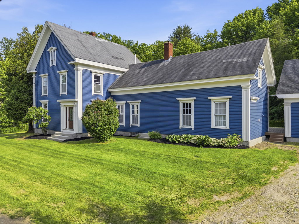 1085 Main Street Bowdoin