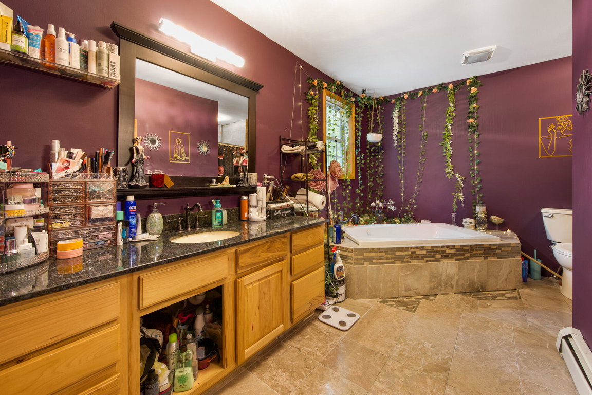 Primary Full Bathroom