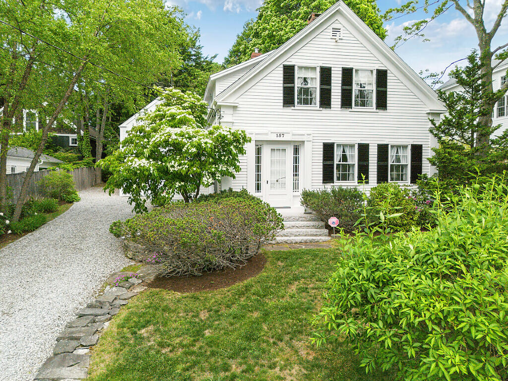 157 Russell Avenue Rockport