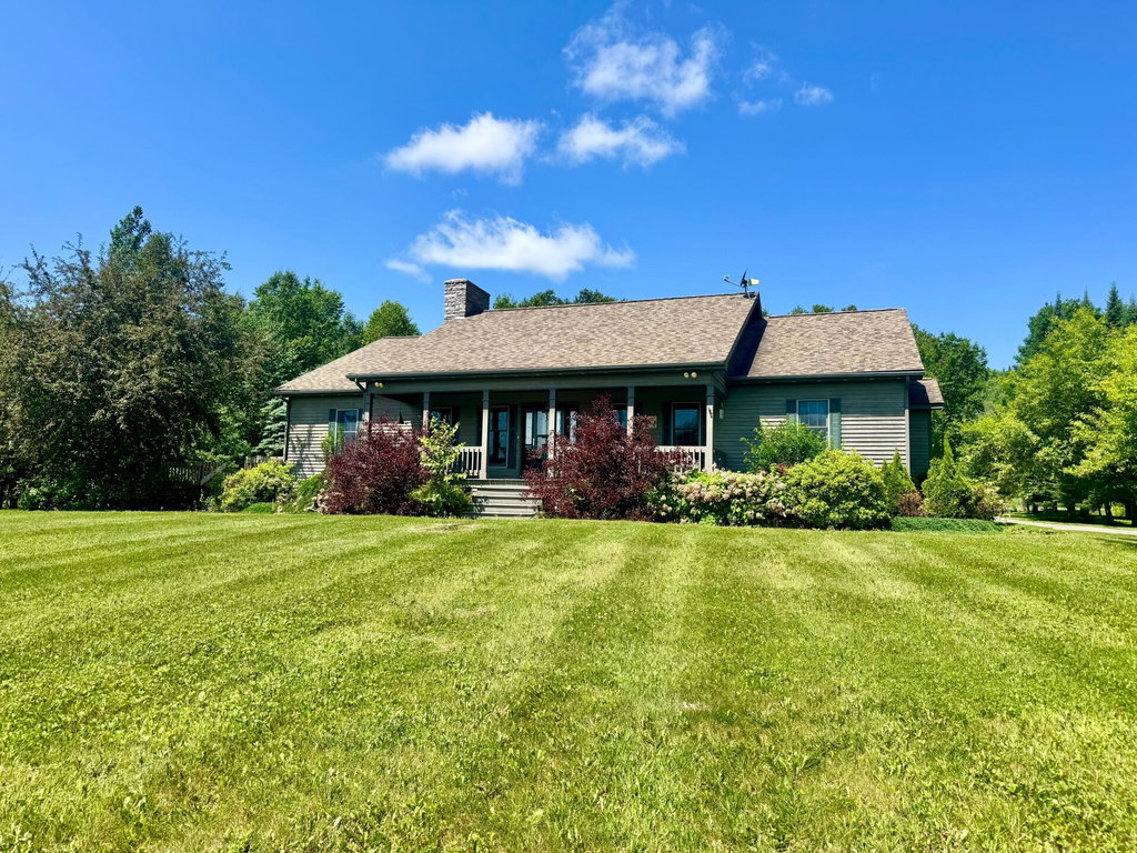 29 Pinkham Lane Eagle Lake