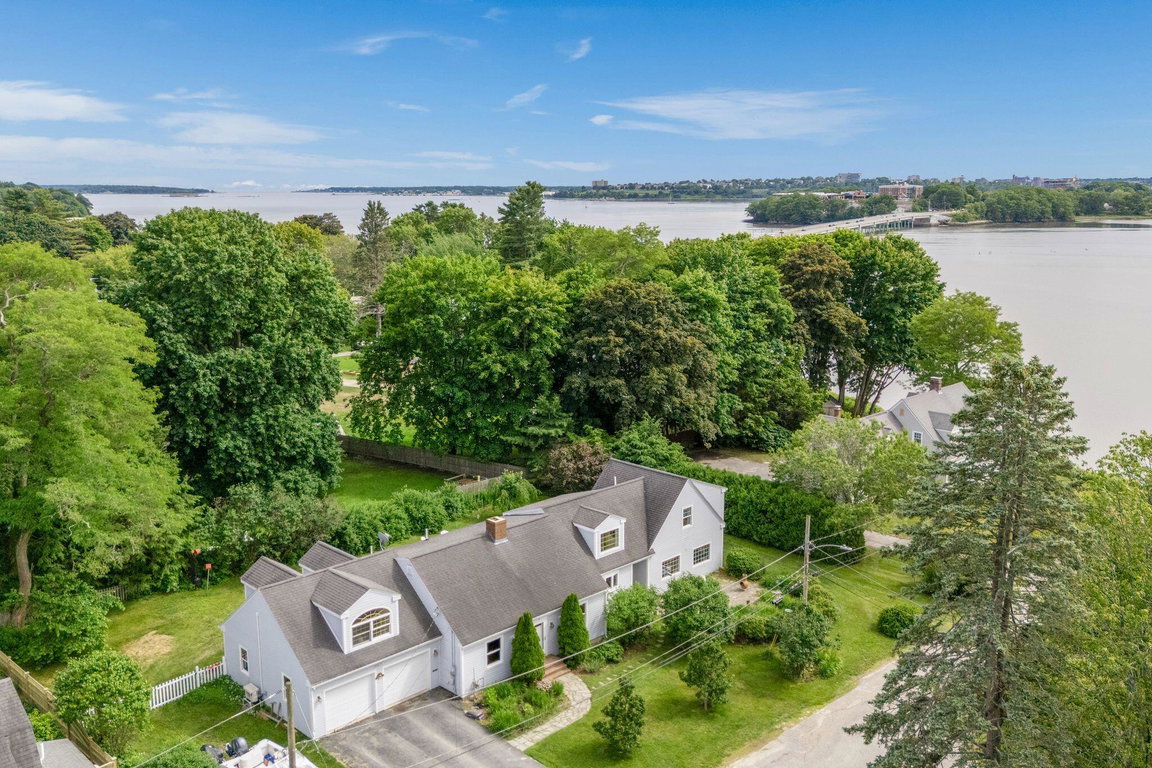 14 Fern Avenue Falmouth