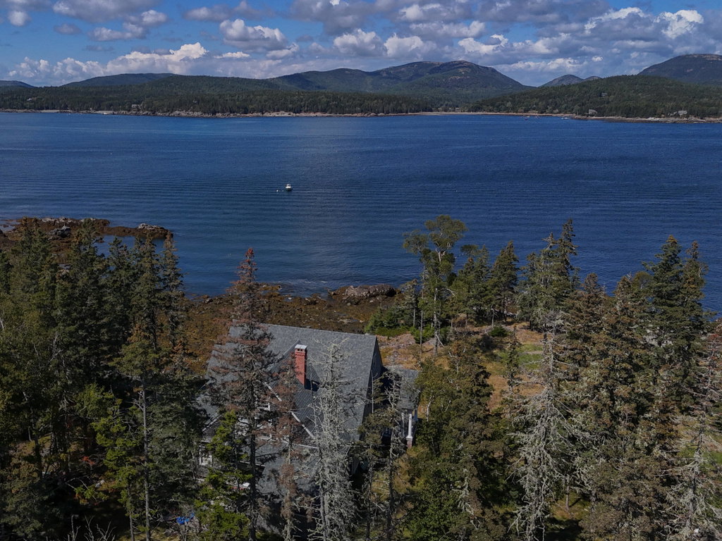 3- View of MDi-Acadia Church Cottage--14