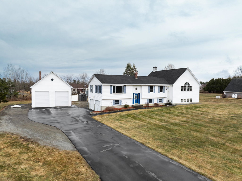 25 Webber Drive Hermon