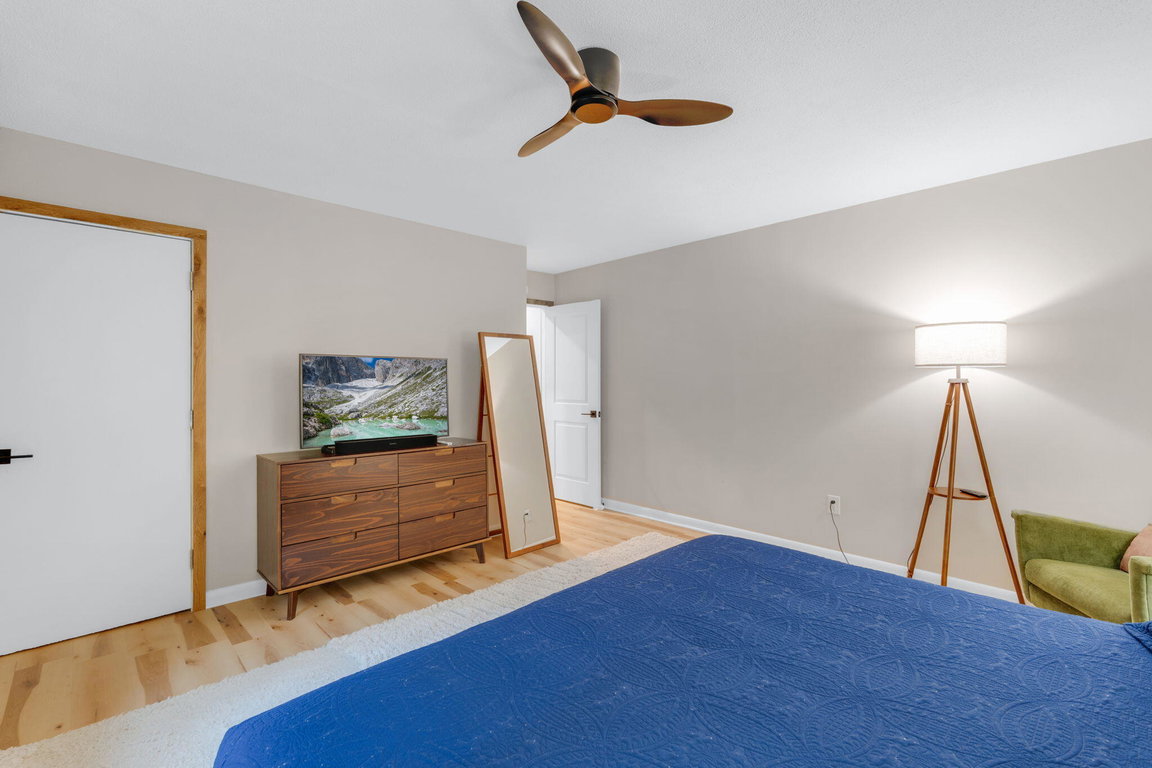 1st floor bedroom