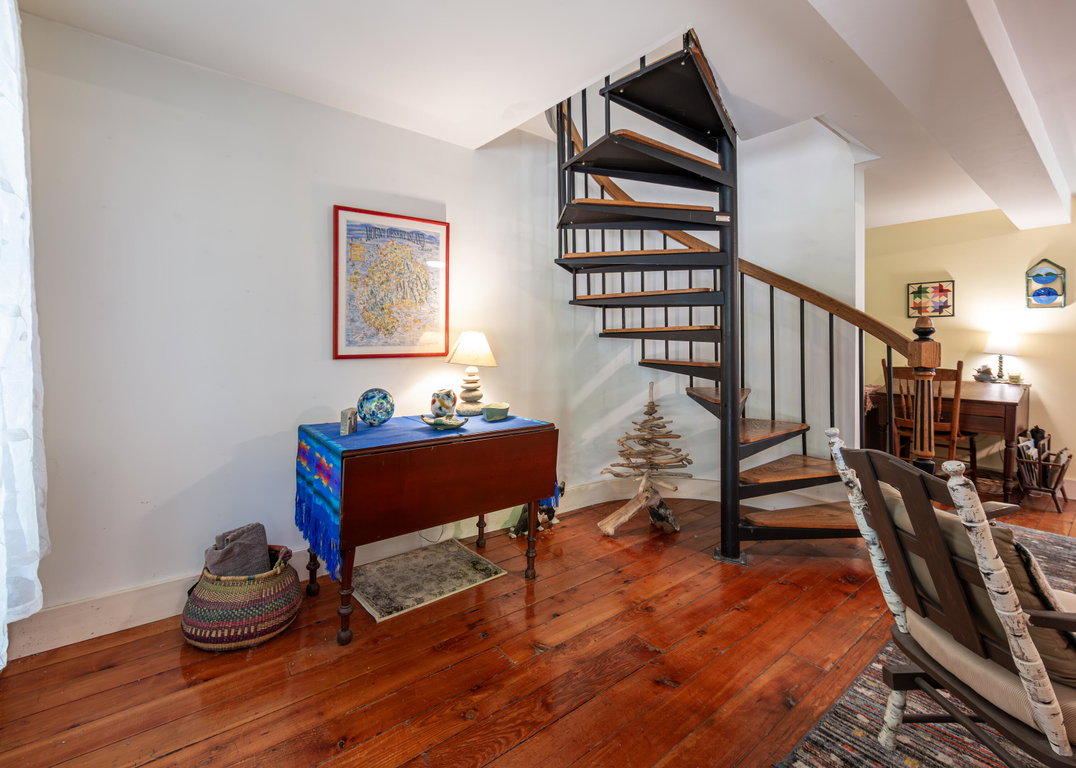 102-Degregoire-Interior-12