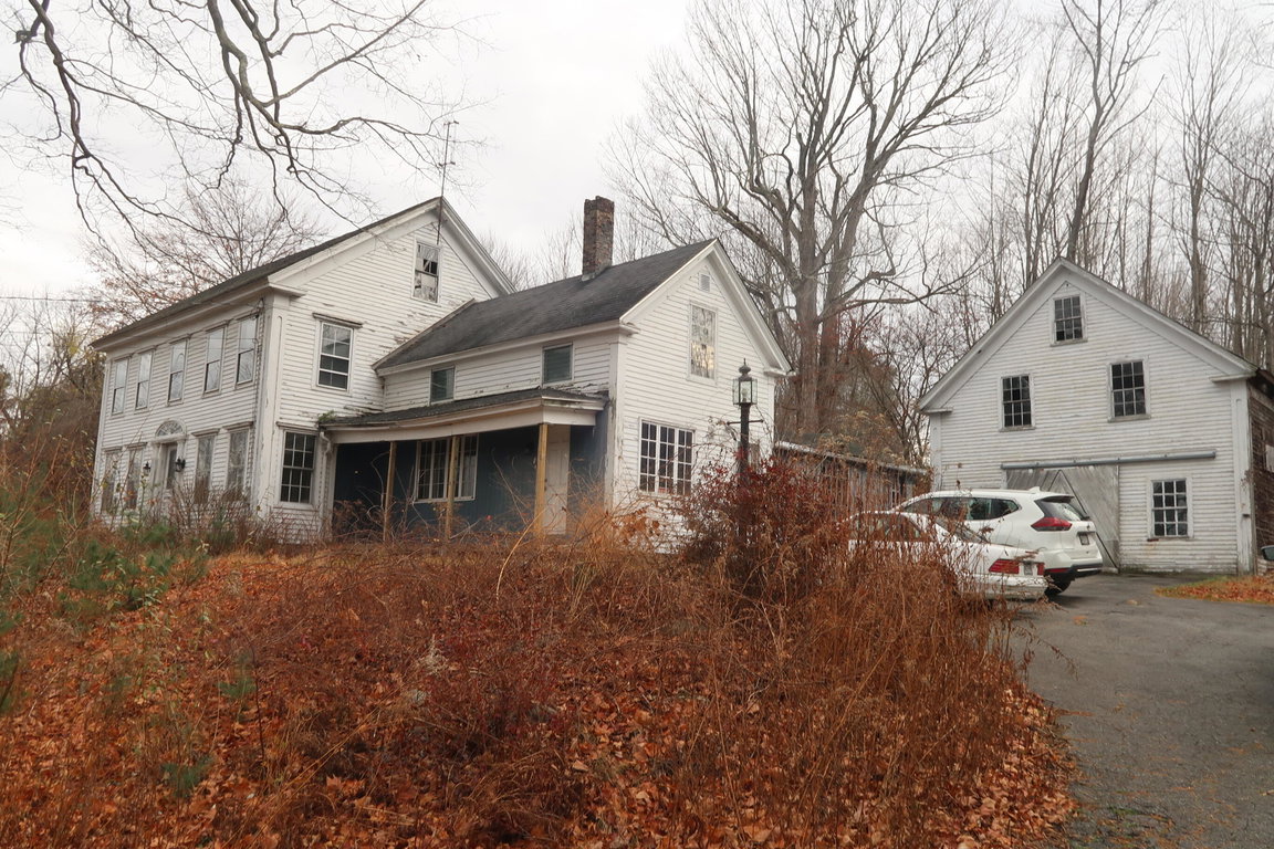 226 Pond Road Manchester