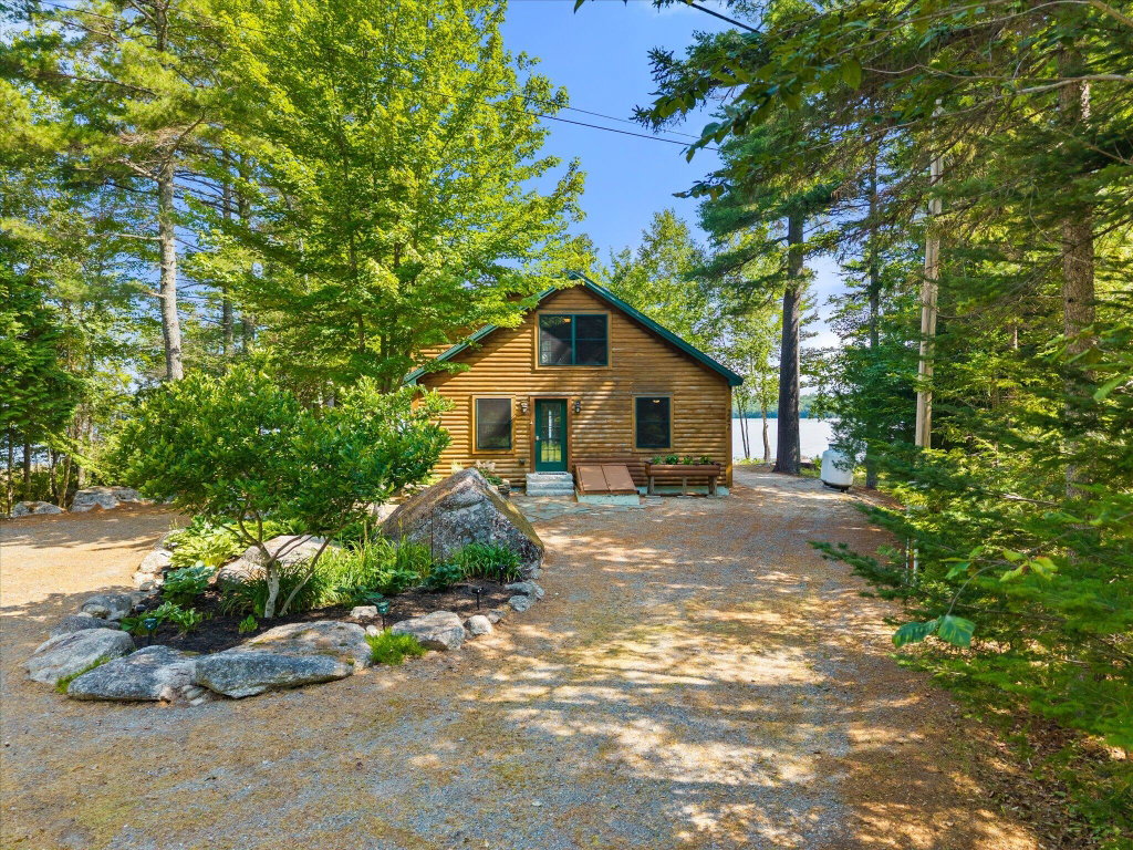 54-242 Black Bear Way
