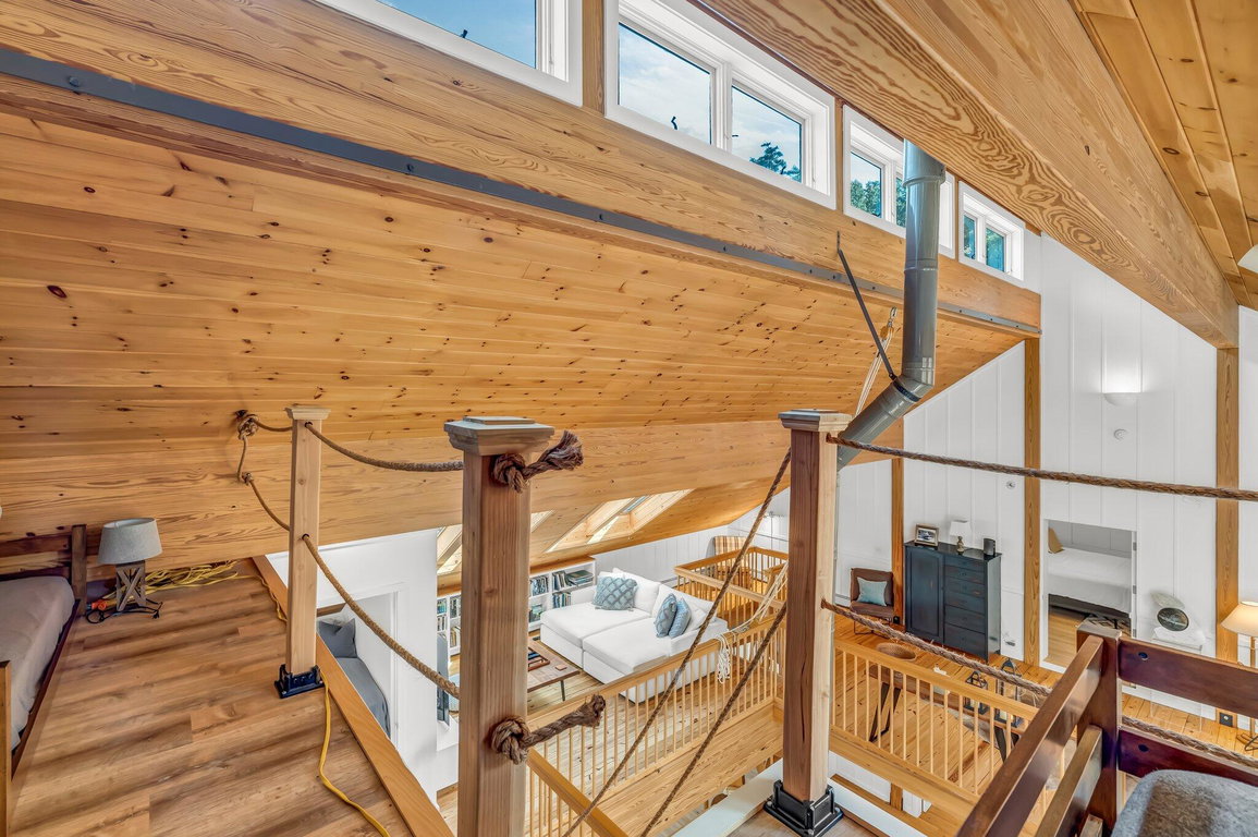 82-web-or-mls-195-branchview-dr