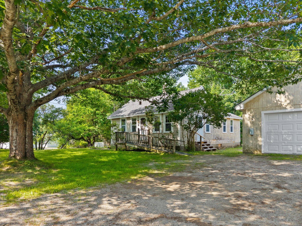67 Side Drive Verona Island
