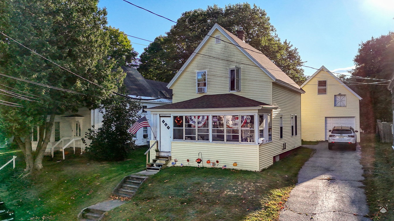 44 Knapp Street Livermore Falls