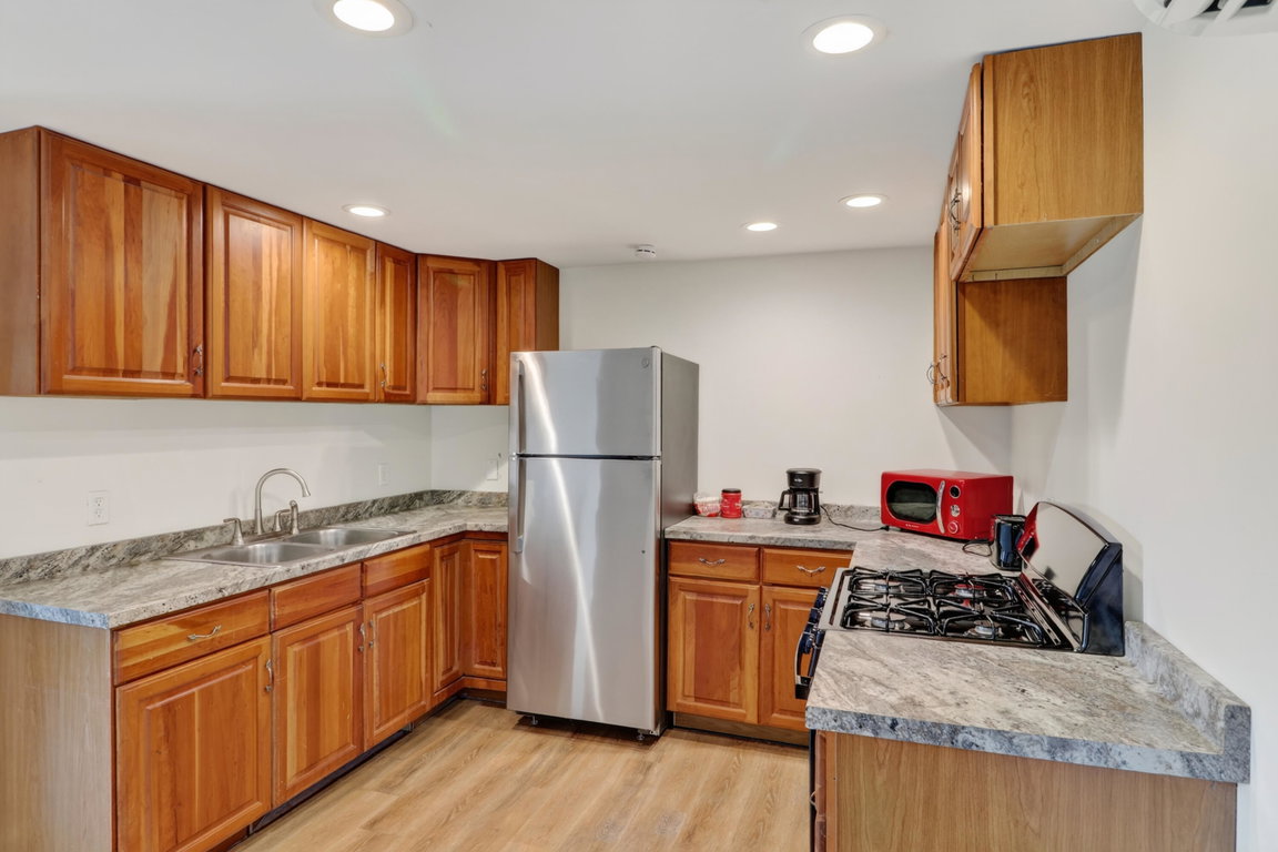 112