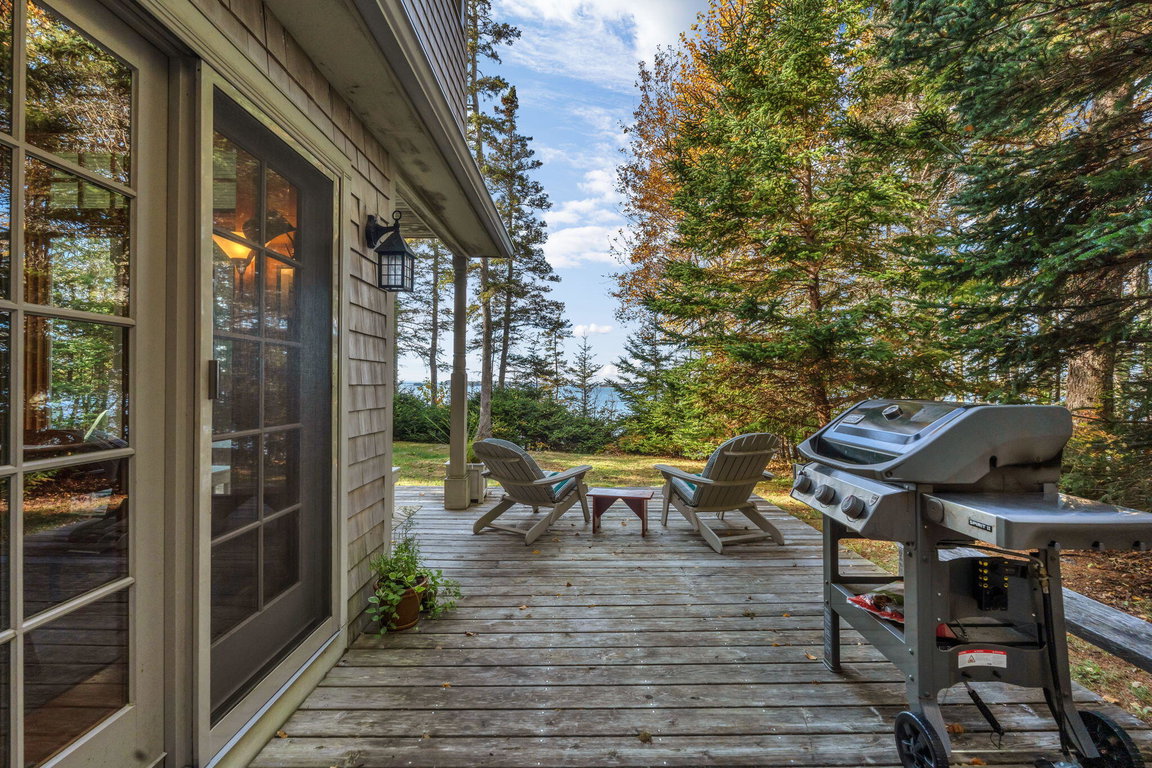16-web-or-mls-11-colwell-ln