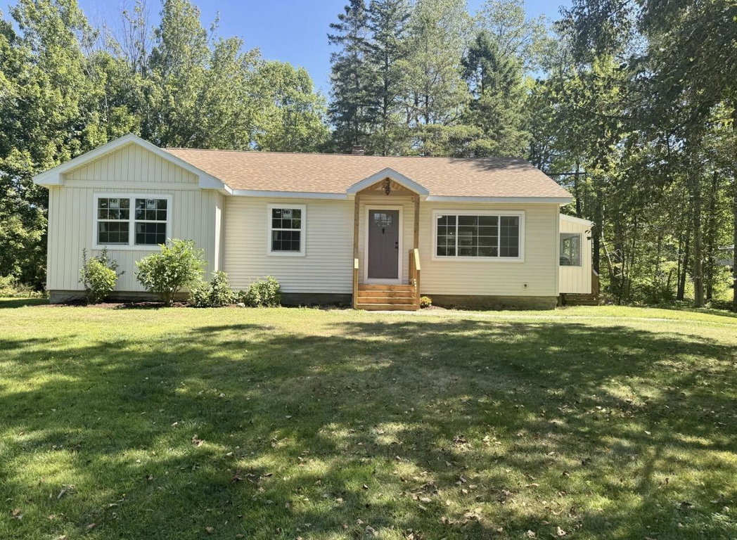 549 Hudson Road Glenburn