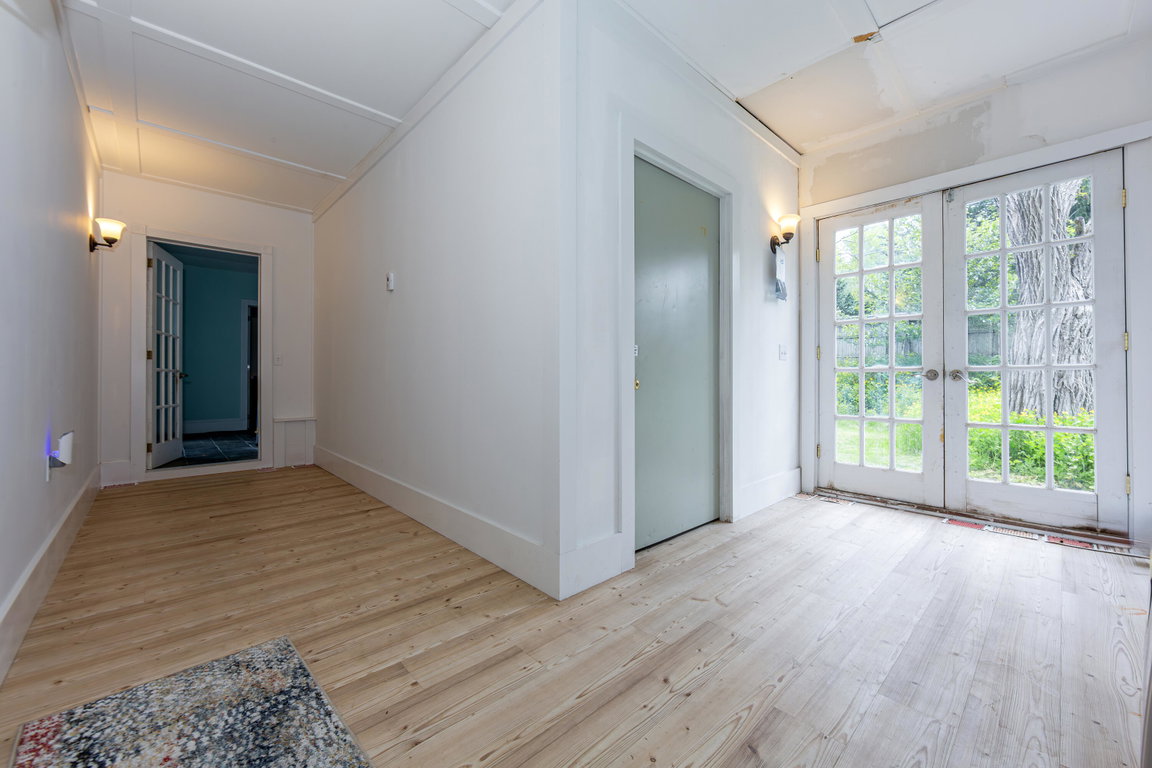 2-Ocean-Mist-Interior-12
