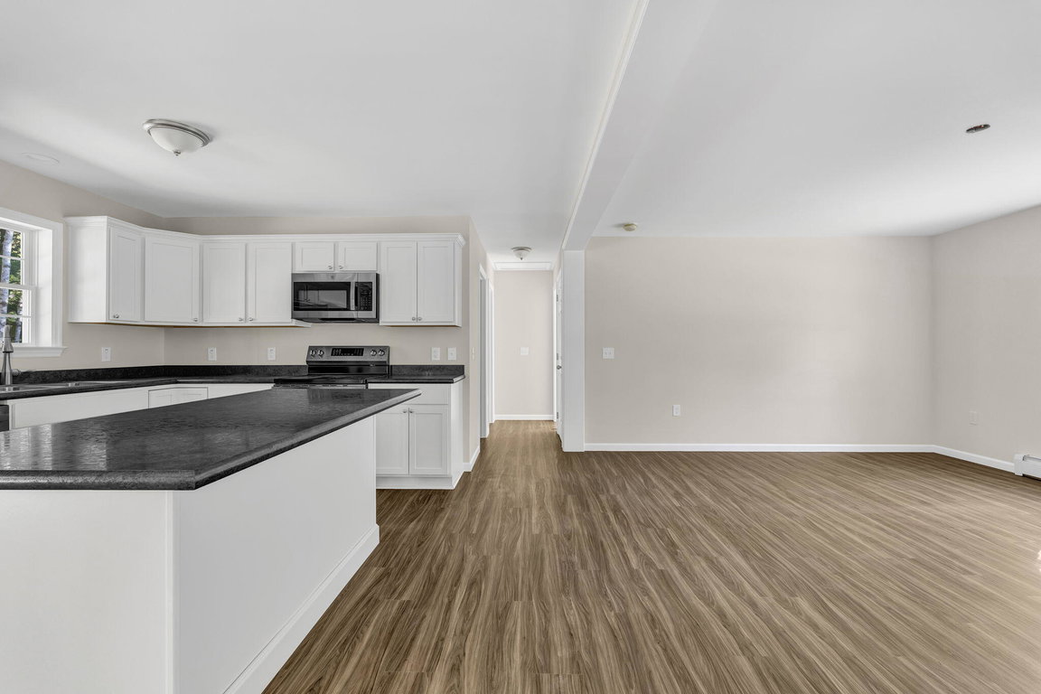 17-web-or-mls-63-bridgetwin-rd