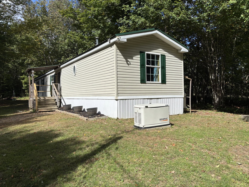 2703 Hallowell Road Litchfield