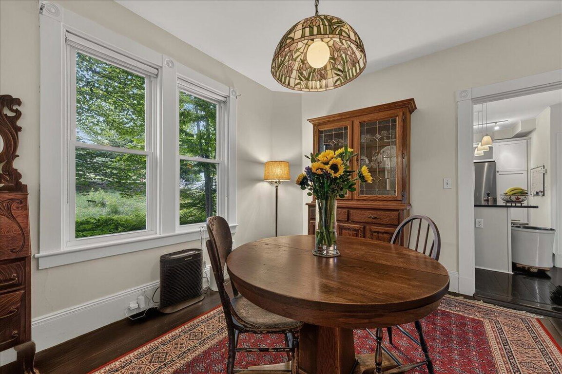 Formal dining room