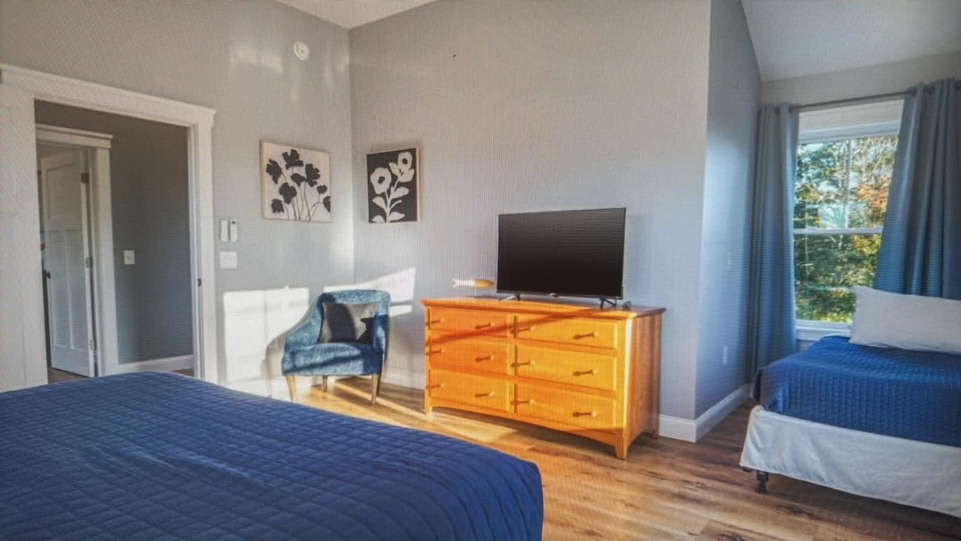 328 a 2nd bedroom