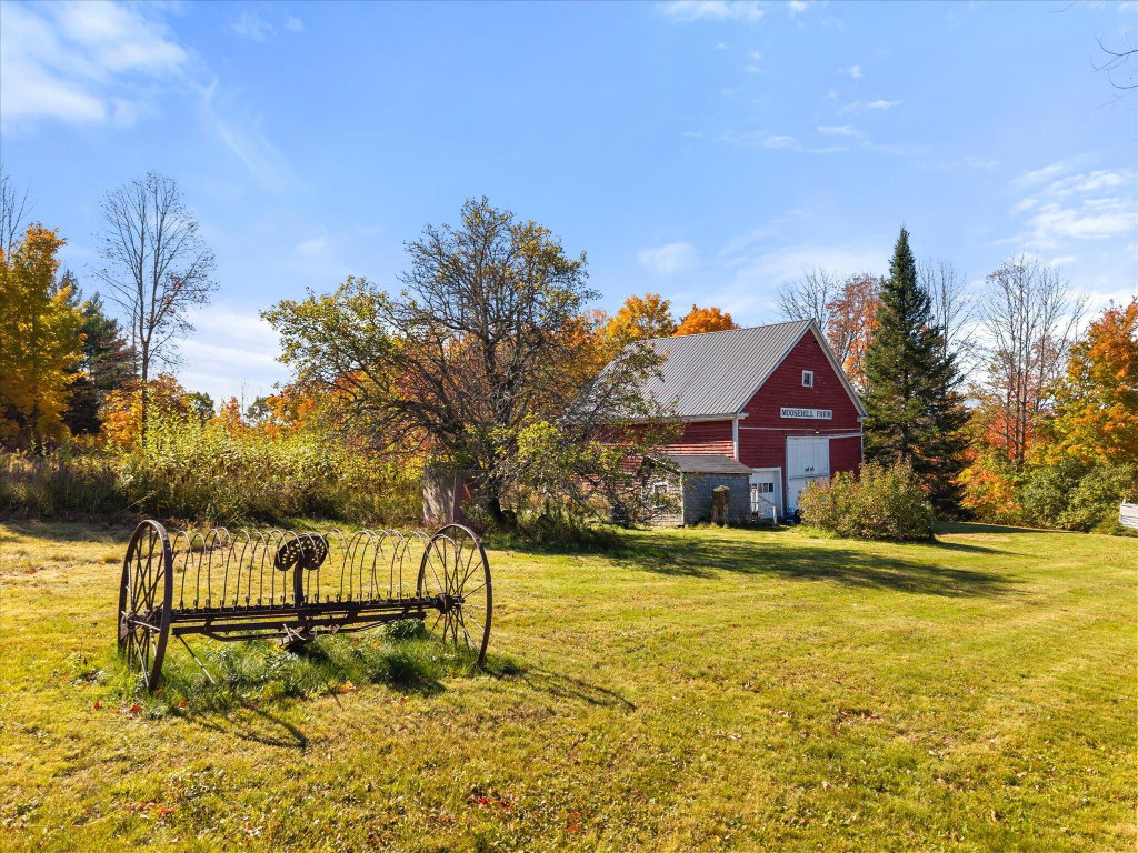 05-182 Moose Hill