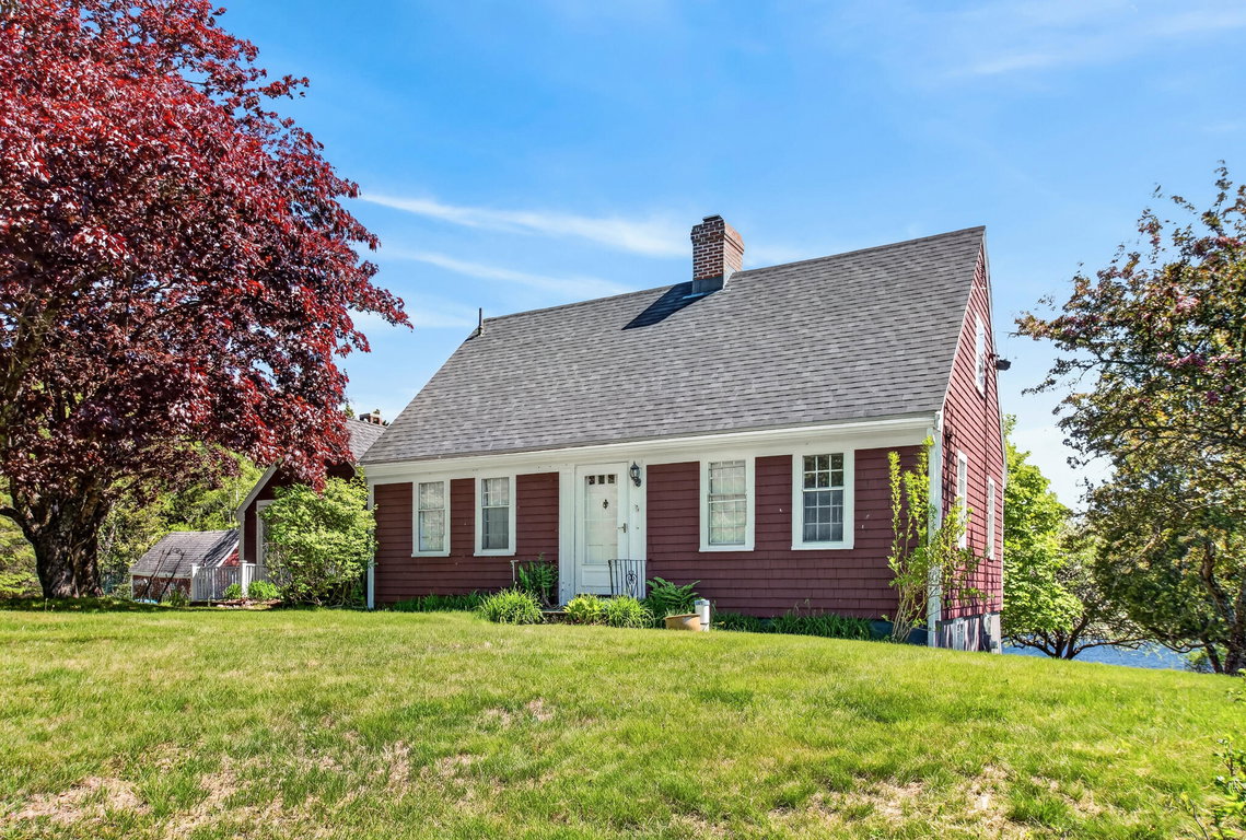 366 Mooseneck Road Addison