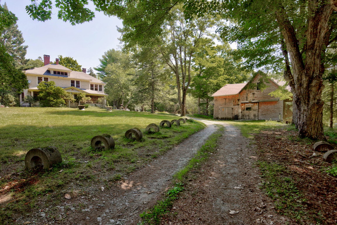 15 Robertson Lane Sullivan