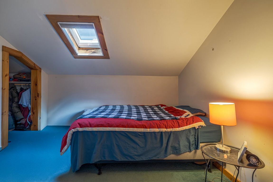 50-33-37 Water Street-DTP