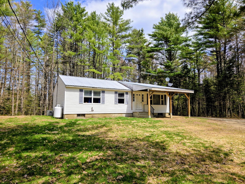 97 Lake Street New Vineyard