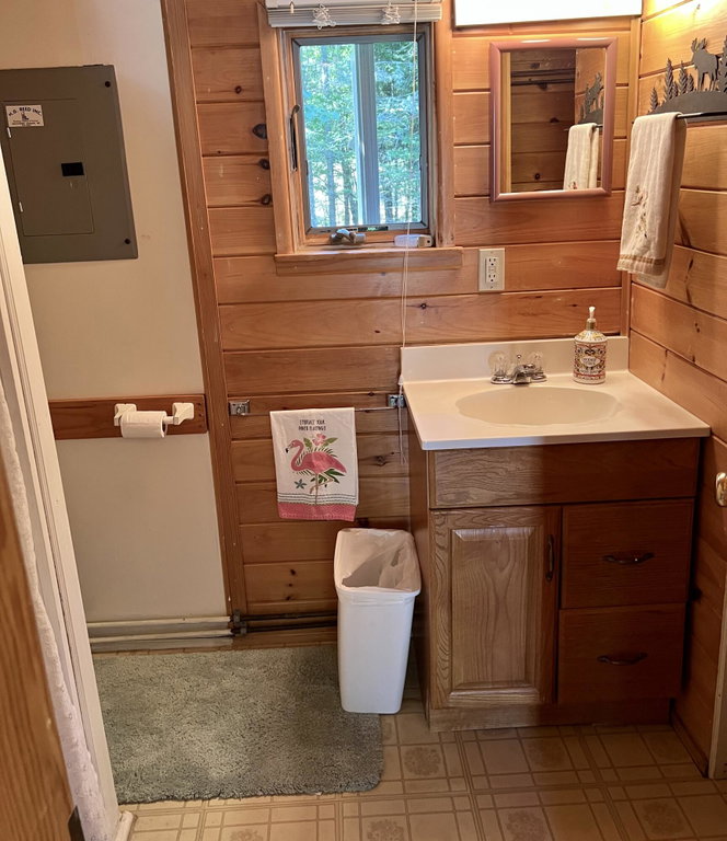 Cottage Bathroom