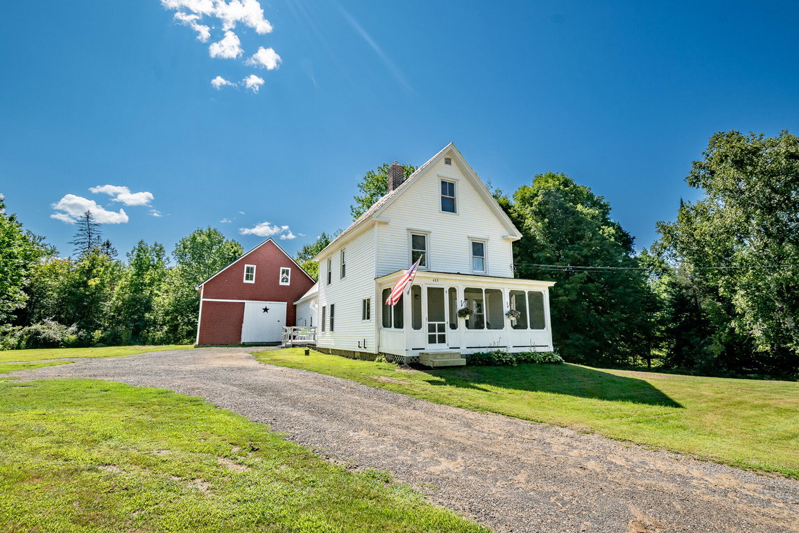 427 Dover Road Dover-Foxcroft
