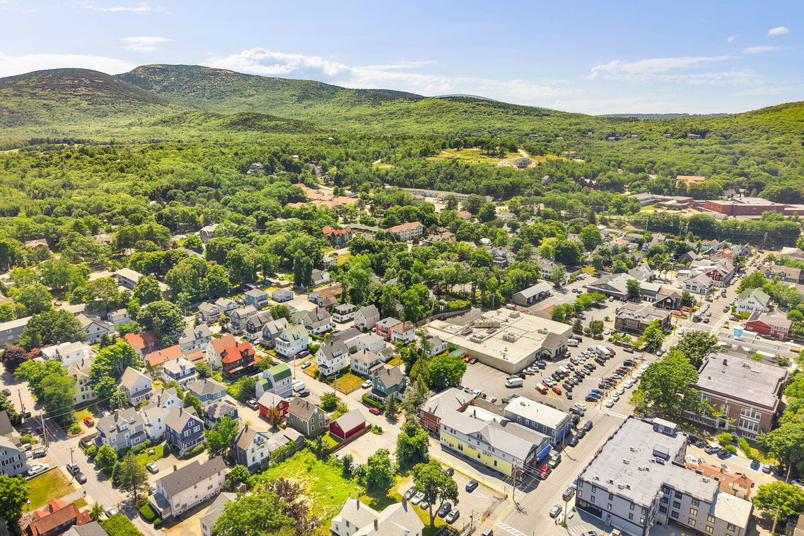 50-web-or-mls-54-greeley-ave