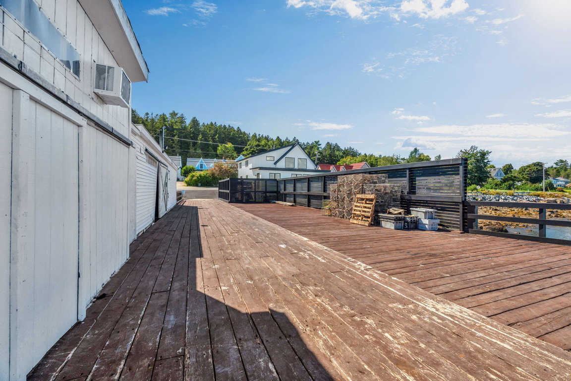 11-web-or-mls-178-main-st