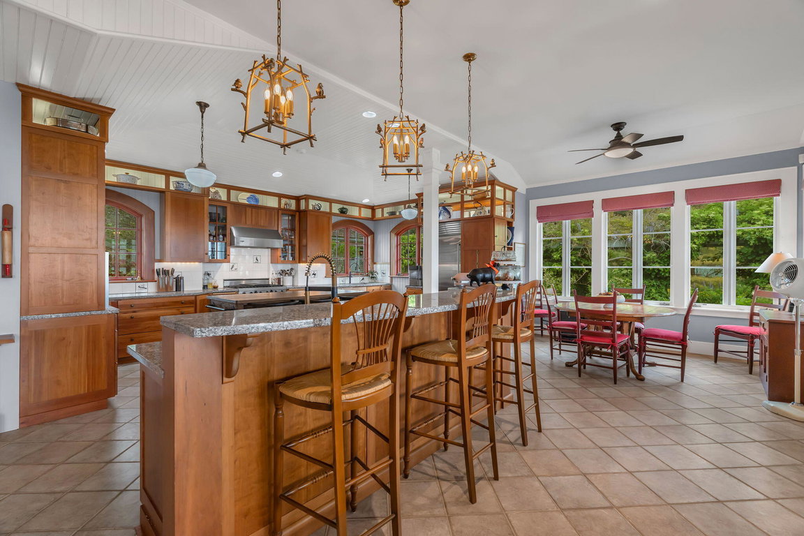 43-web-or-mls-425-seawall-rd 2