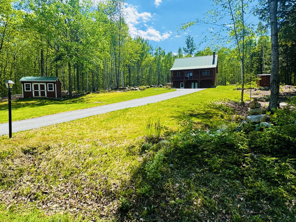 1180 Great Moose Drive Hartland