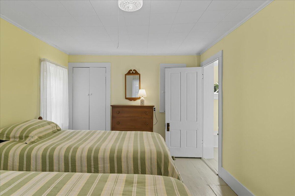 22 553 N. Deer Isle Road