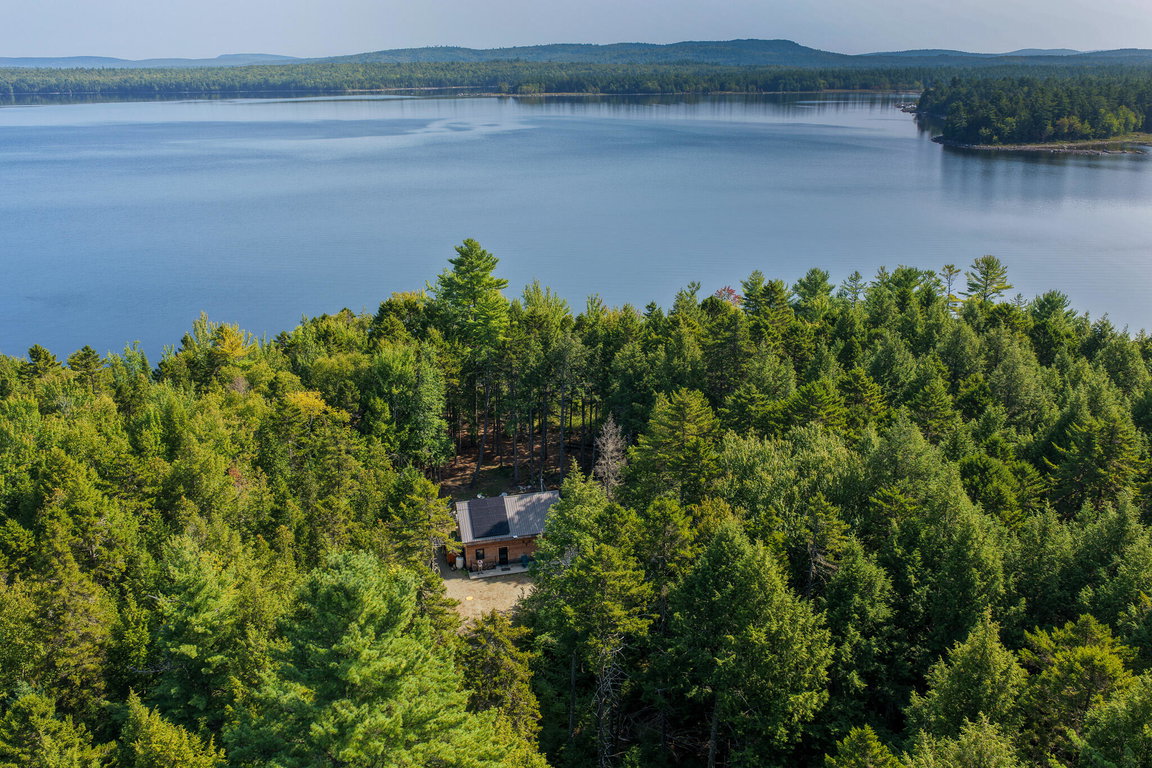 708 Red Pine Road Lakeville