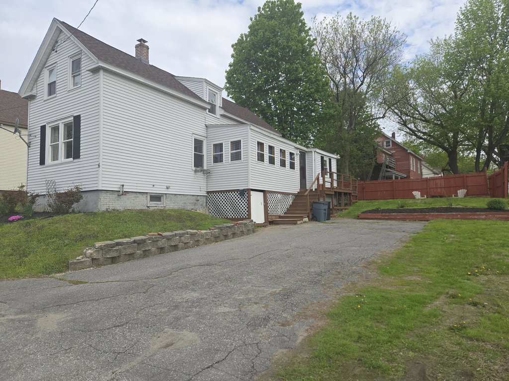 6 Linden Street Waterville