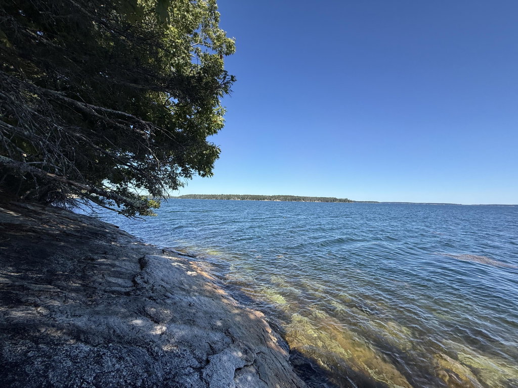 M-9,L-54C Back Shore Road Bristol