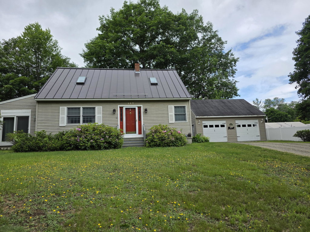 137 Barlen Street Farmington