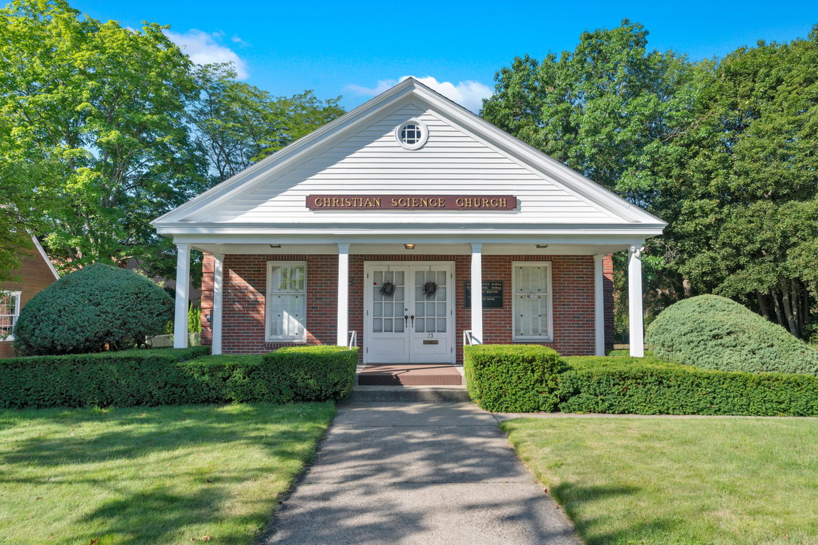 35 School Street Sanford